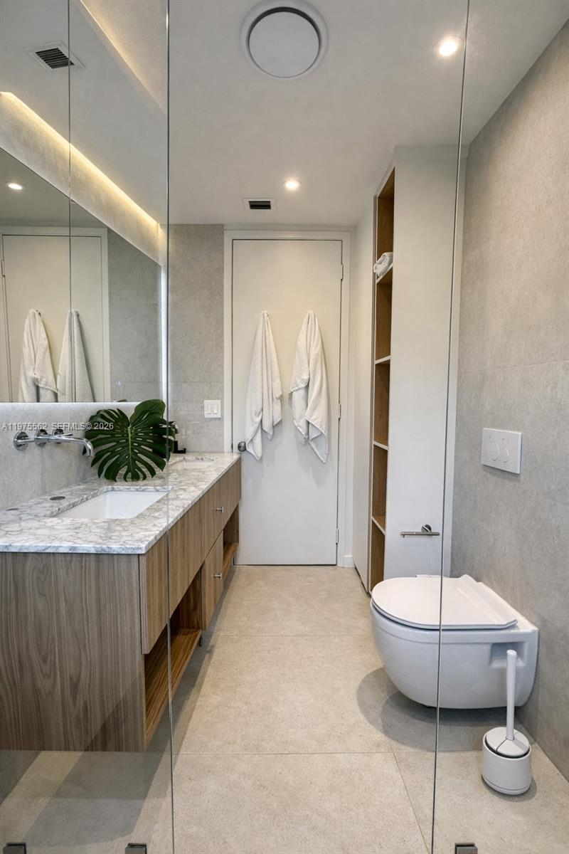 MIAMI SHORES SEC 1 AMD - Residential