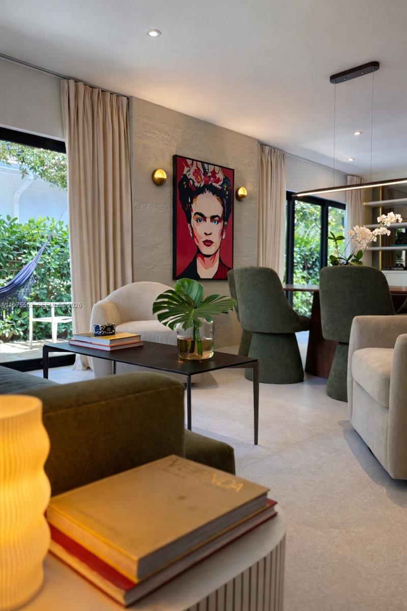 MIAMI SHORES SEC 1 AMD - Residential