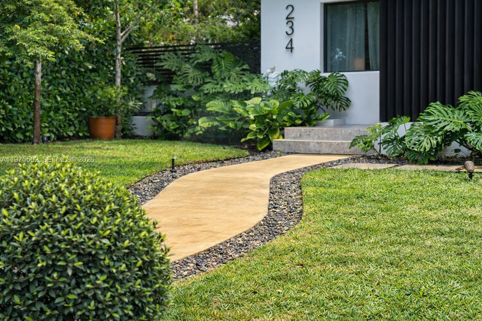 MIAMI SHORES SEC 1 AMD - Residential