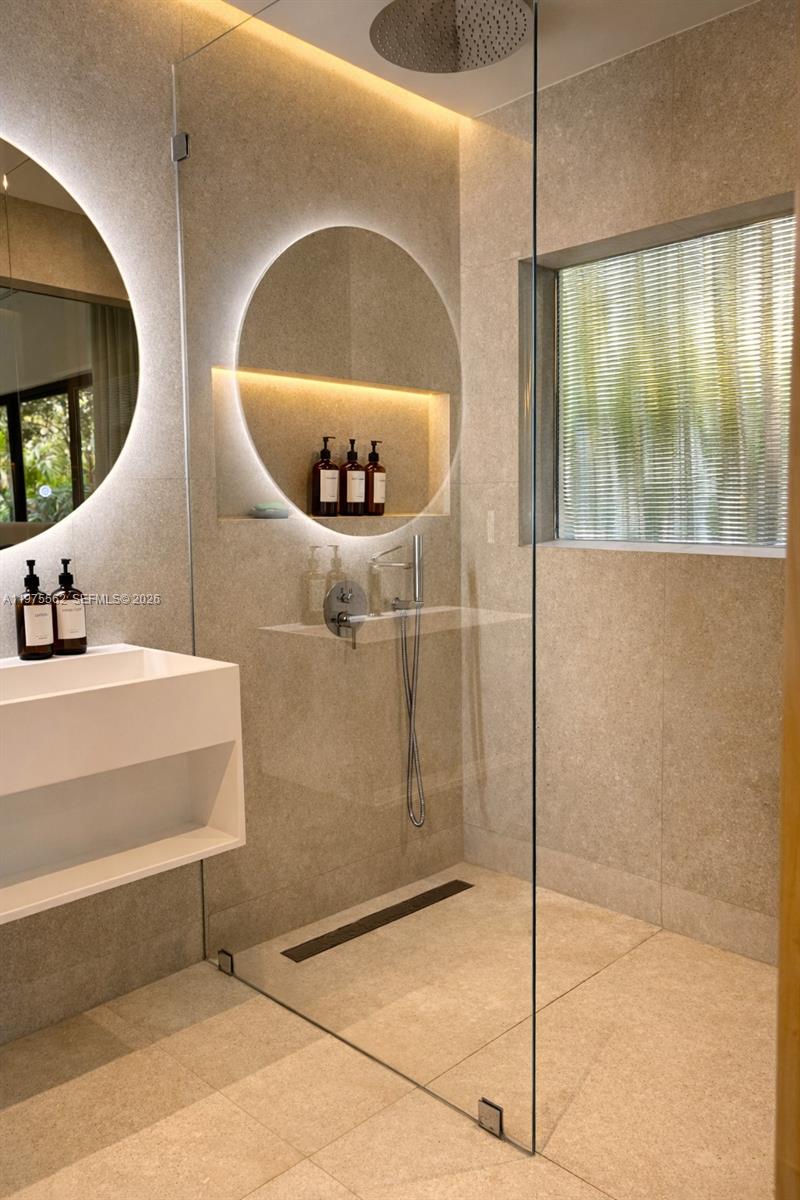 MIAMI SHORES SEC 1 AMD - Residential