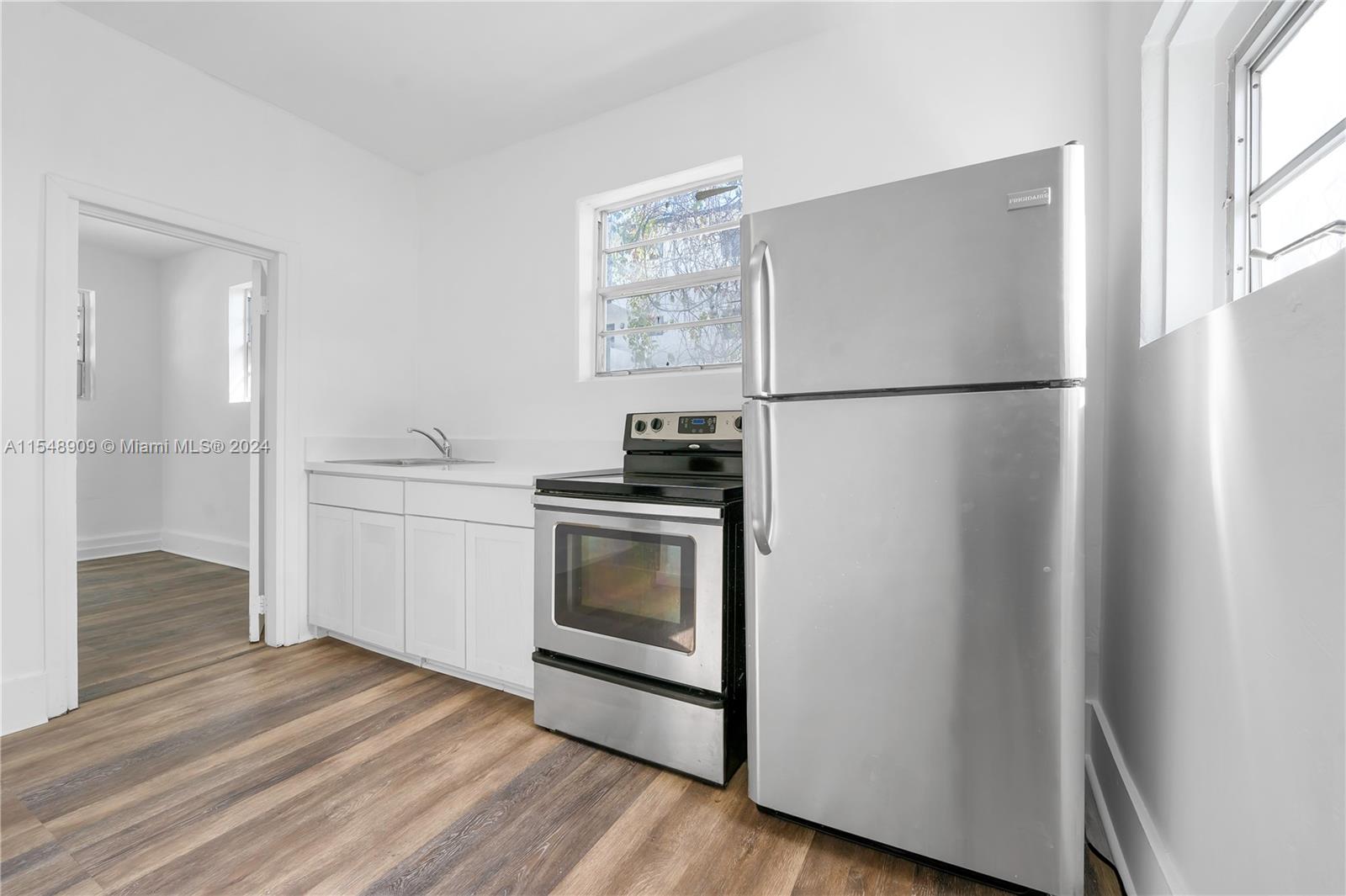 CITY OF MIAMI SOUTH - Residential Lease