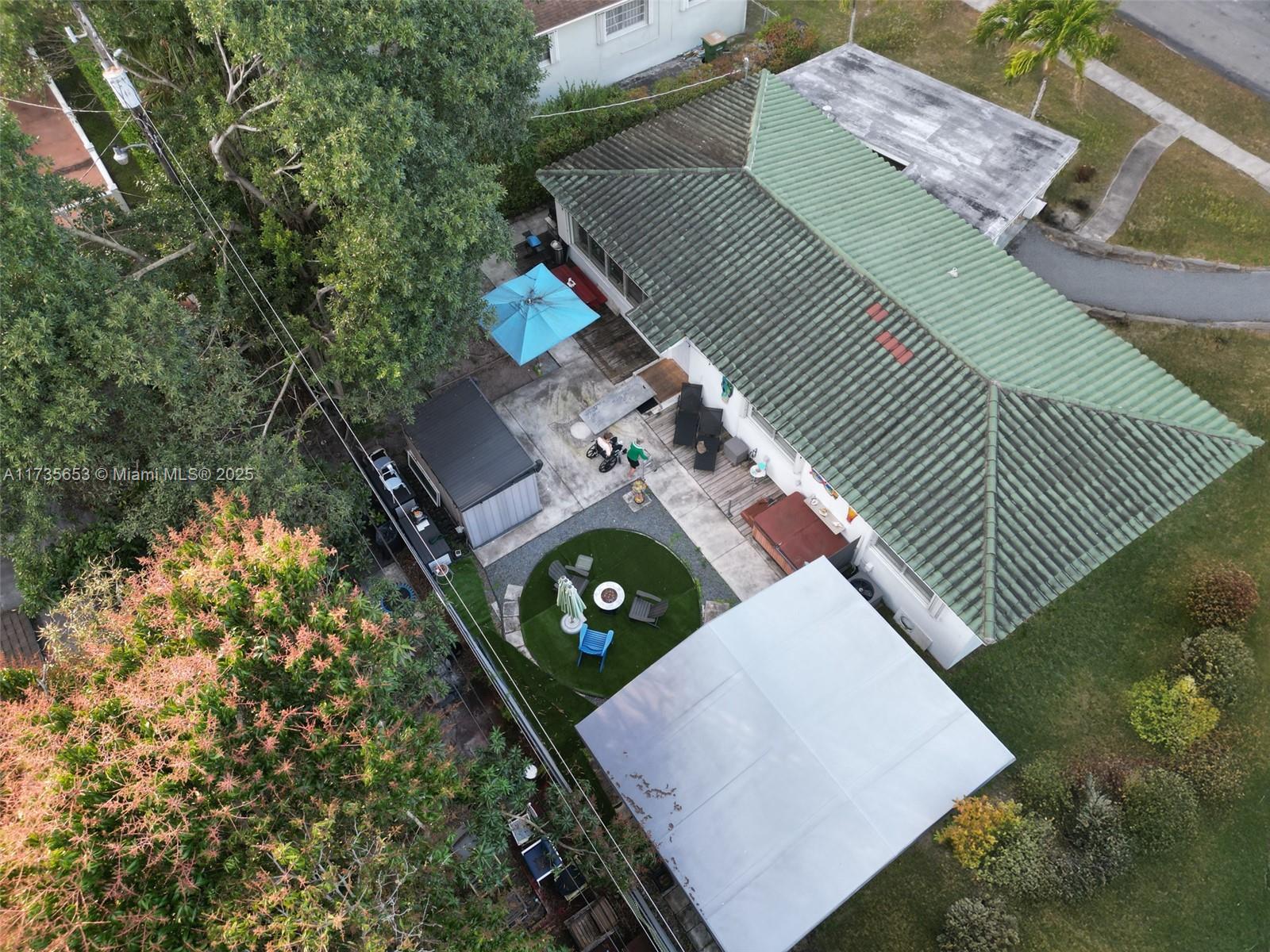 BREEZESWEPT ESTATES 1ST A - Residential