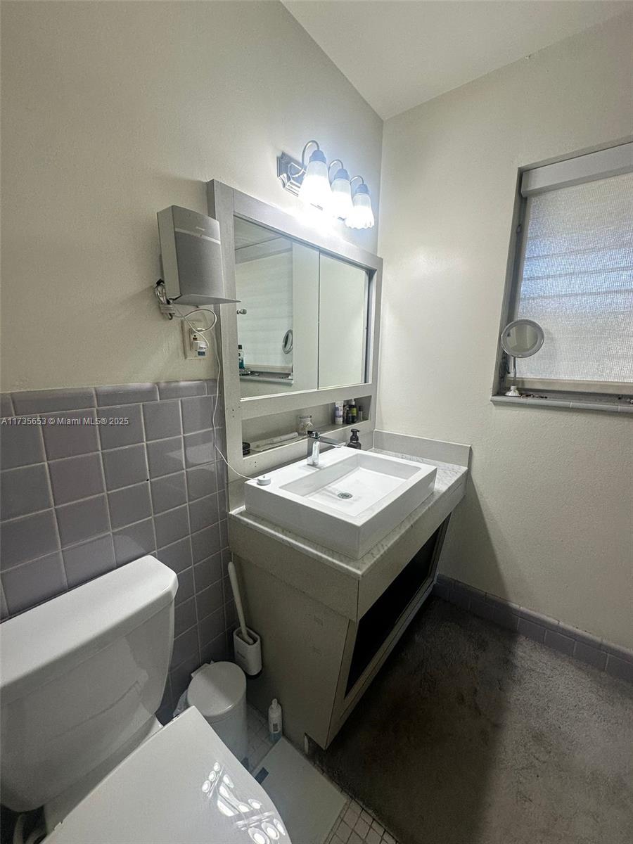 BREEZESWEPT ESTATES 1ST A - Residential