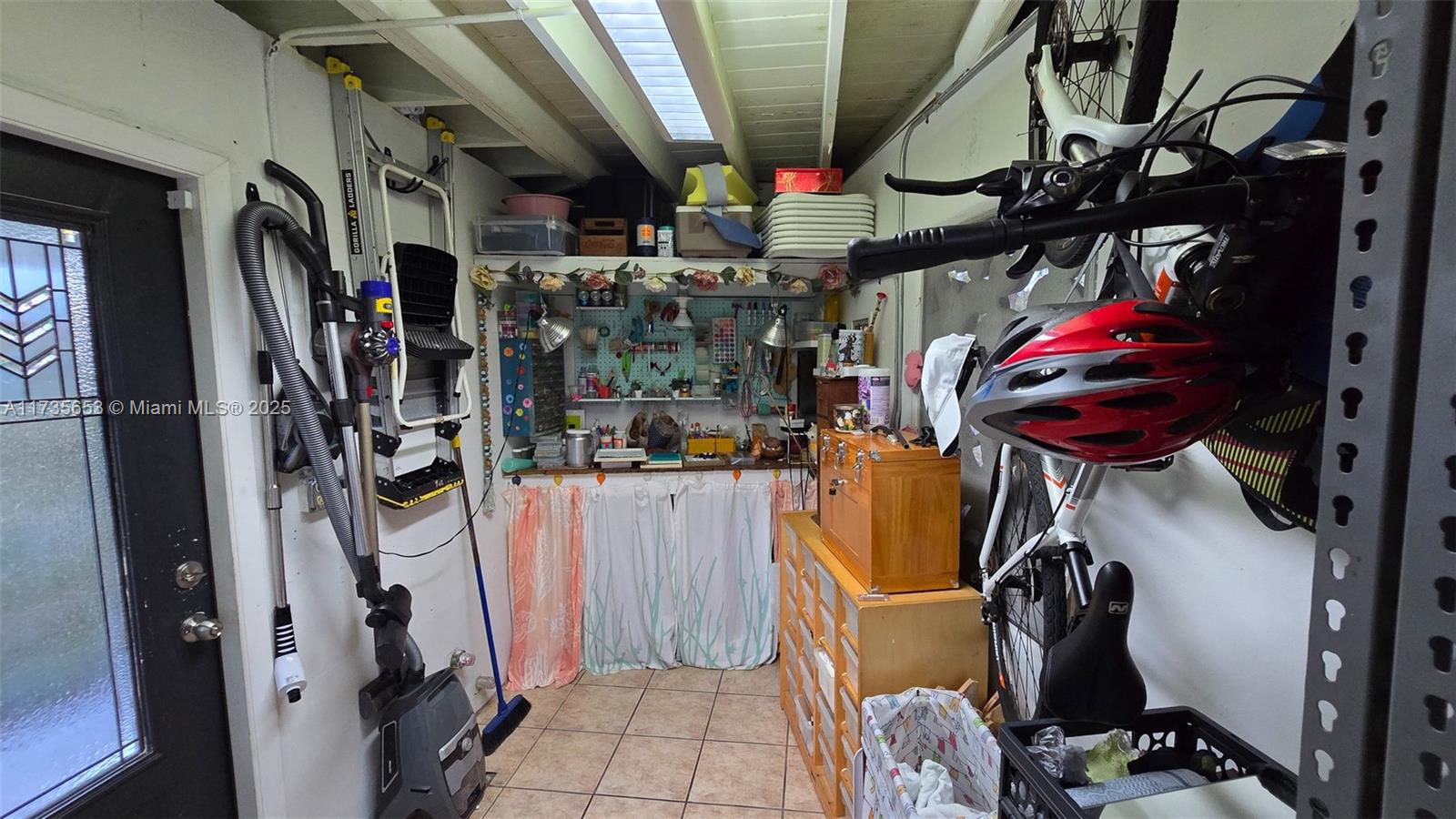 BREEZESWEPT ESTATES 1ST A - Residential