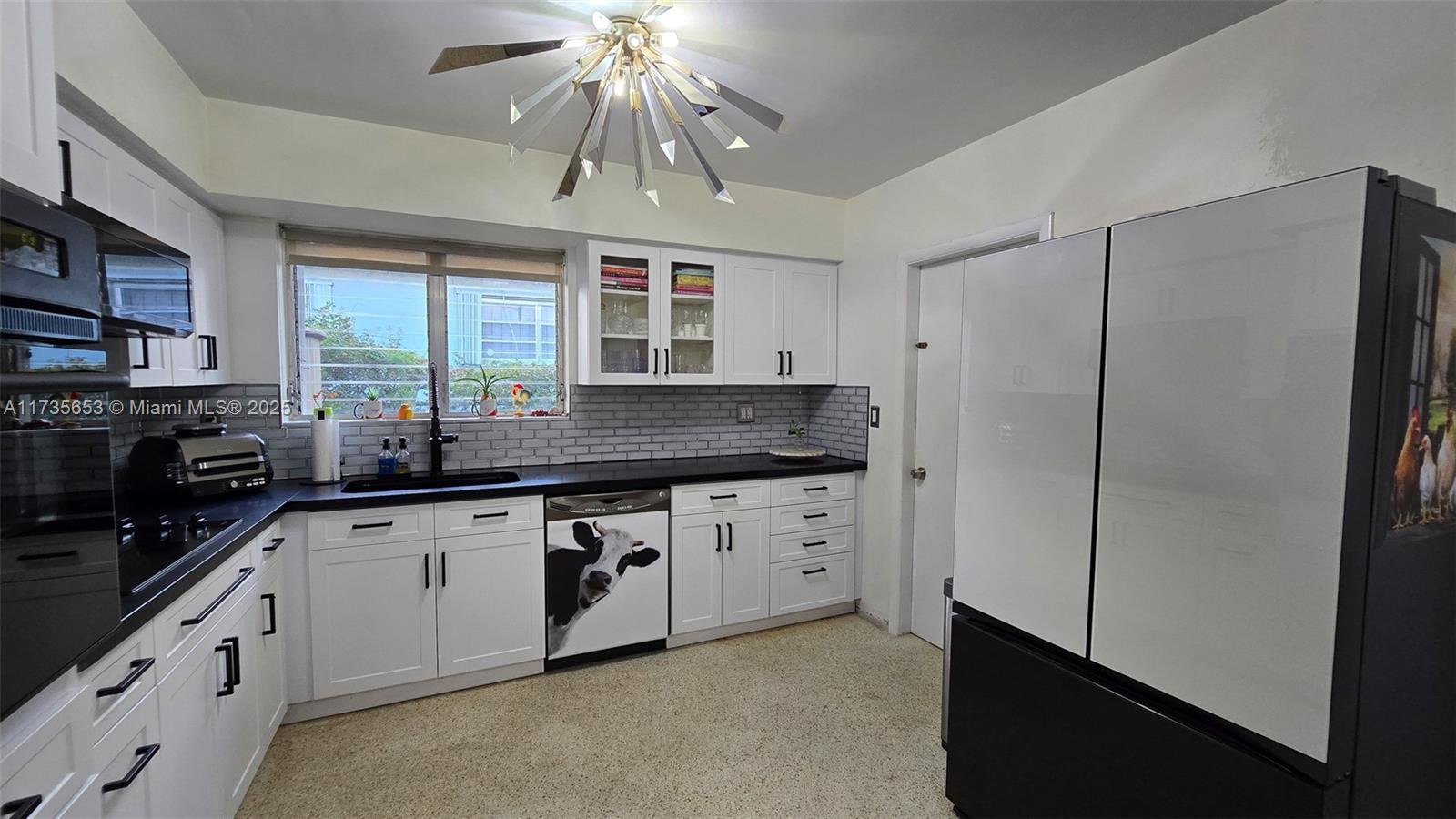 BREEZESWEPT ESTATES 1ST A - Residential