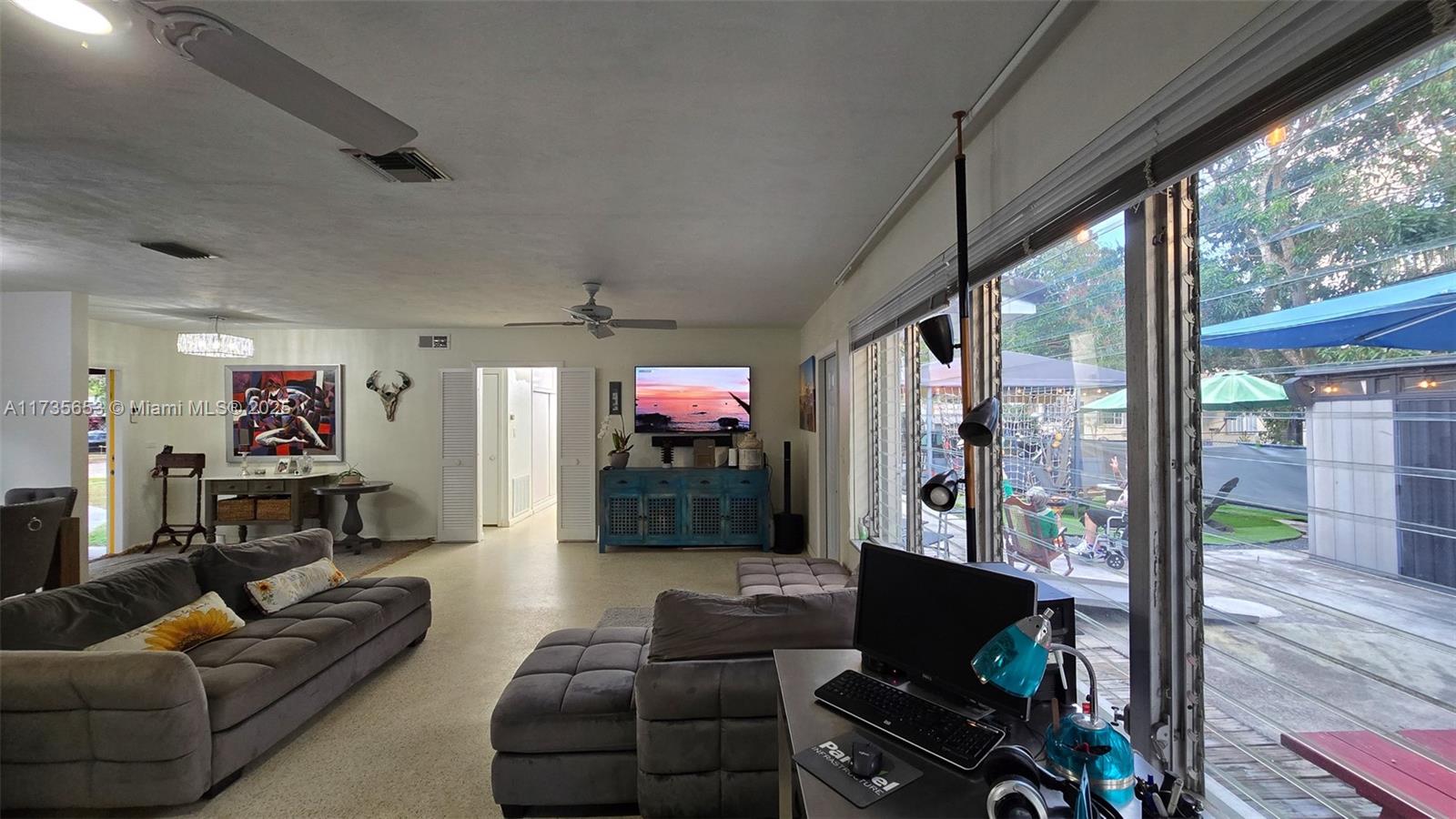 BREEZESWEPT ESTATES 1ST A - Residential