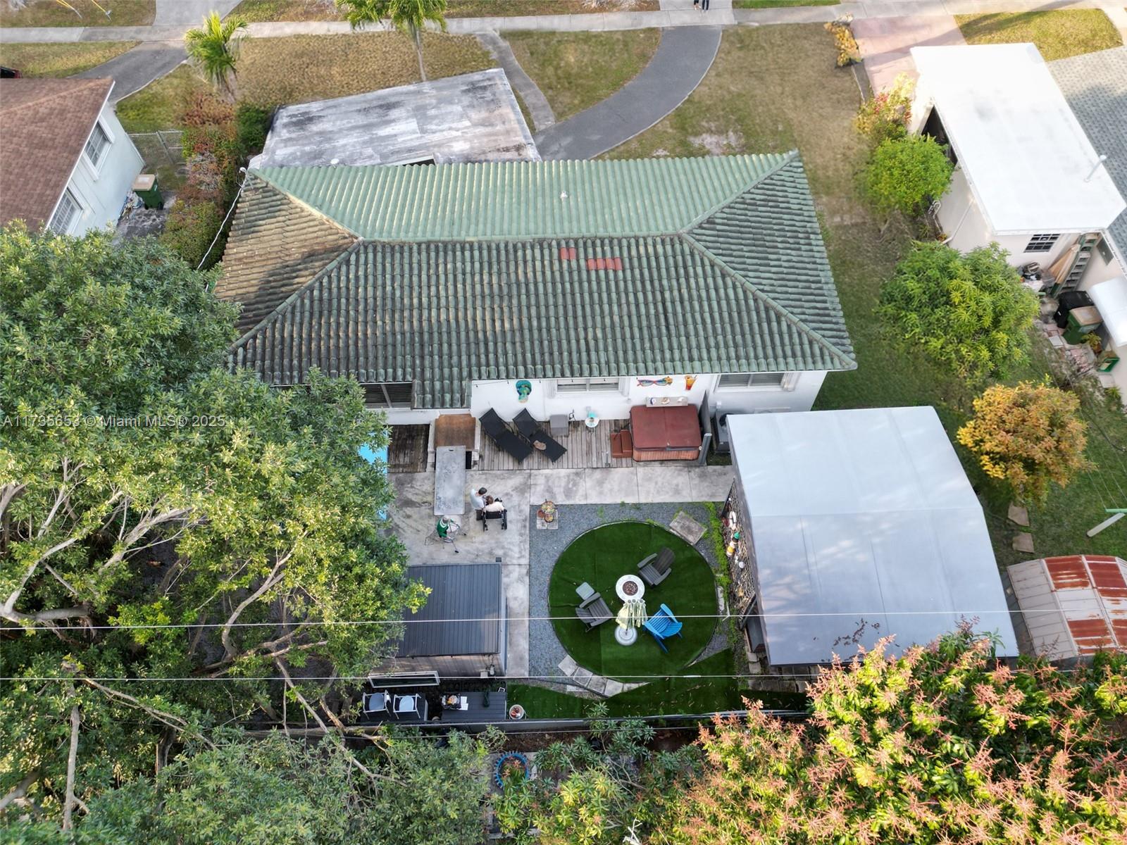 BREEZESWEPT ESTATES 1ST A - Residential