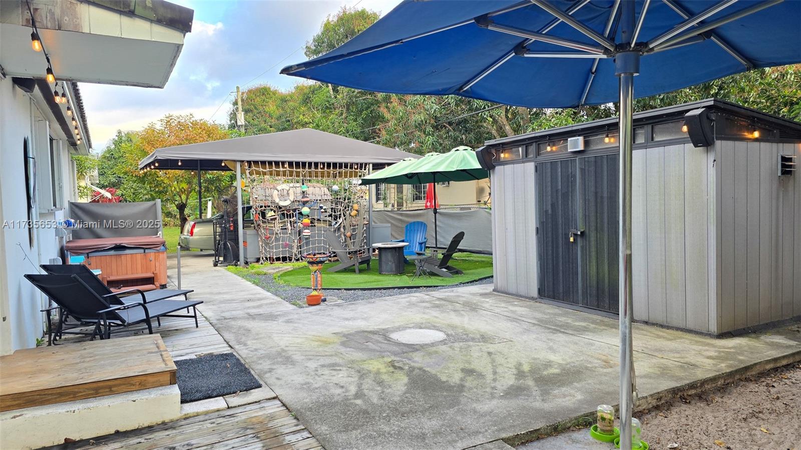 BREEZESWEPT ESTATES 1ST A - Residential