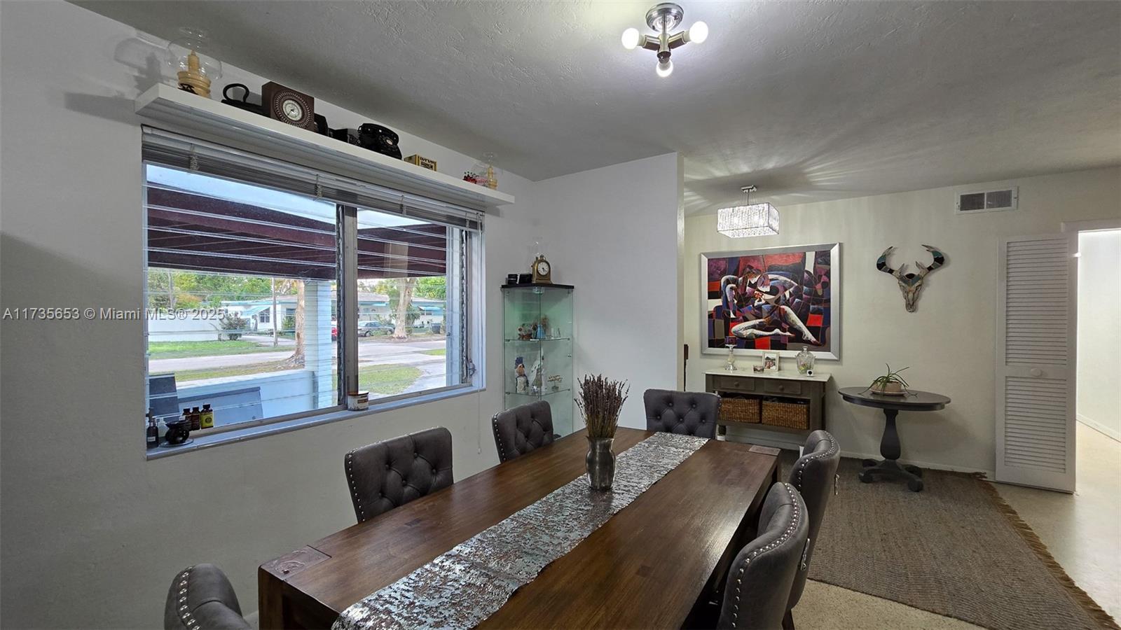 BREEZESWEPT ESTATES 1ST A - Residential