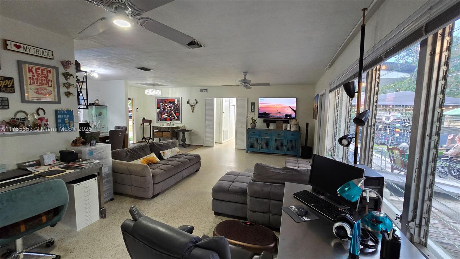 BREEZESWEPT ESTATES 1ST A - Residential