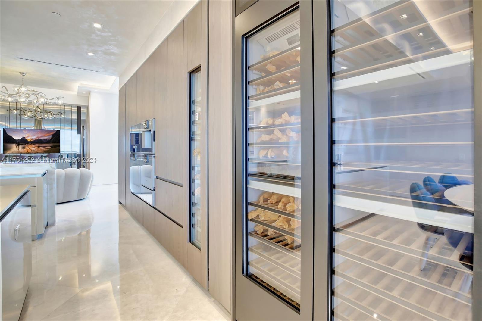 NORTH BISCAYNE BEACH AMEN - Residential