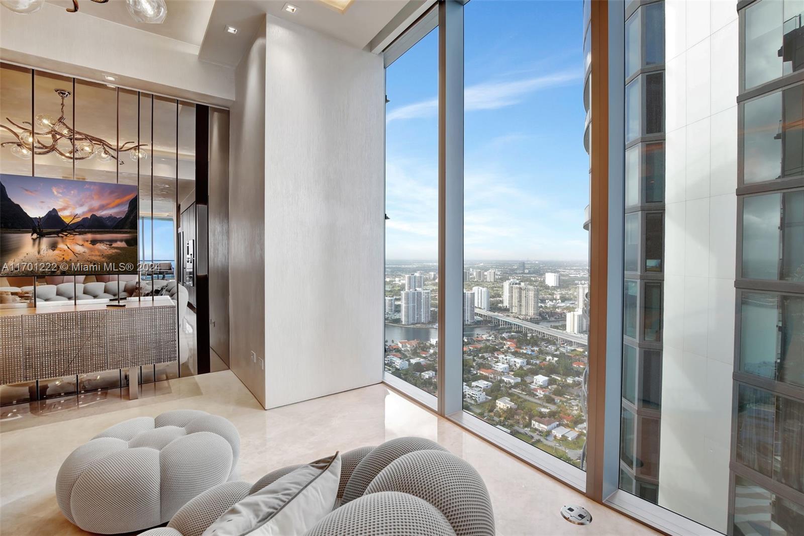 NORTH BISCAYNE BEACH AMEN - Residential