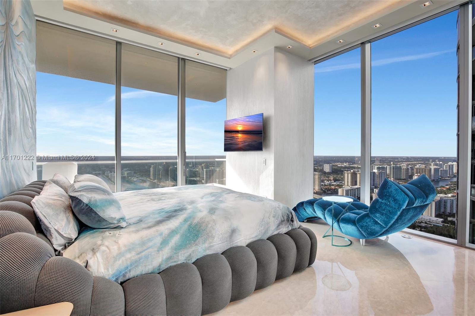 NORTH BISCAYNE BEACH AMEN - Residential