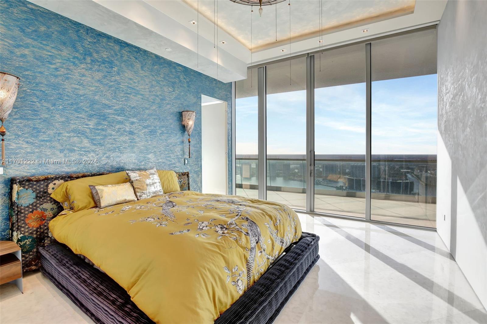 NORTH BISCAYNE BEACH AMEN - Residential