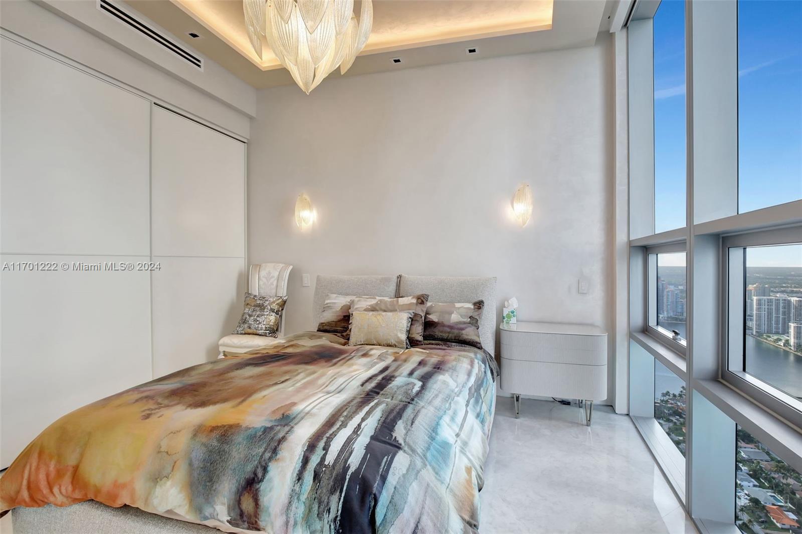 NORTH BISCAYNE BEACH AMEN - Residential