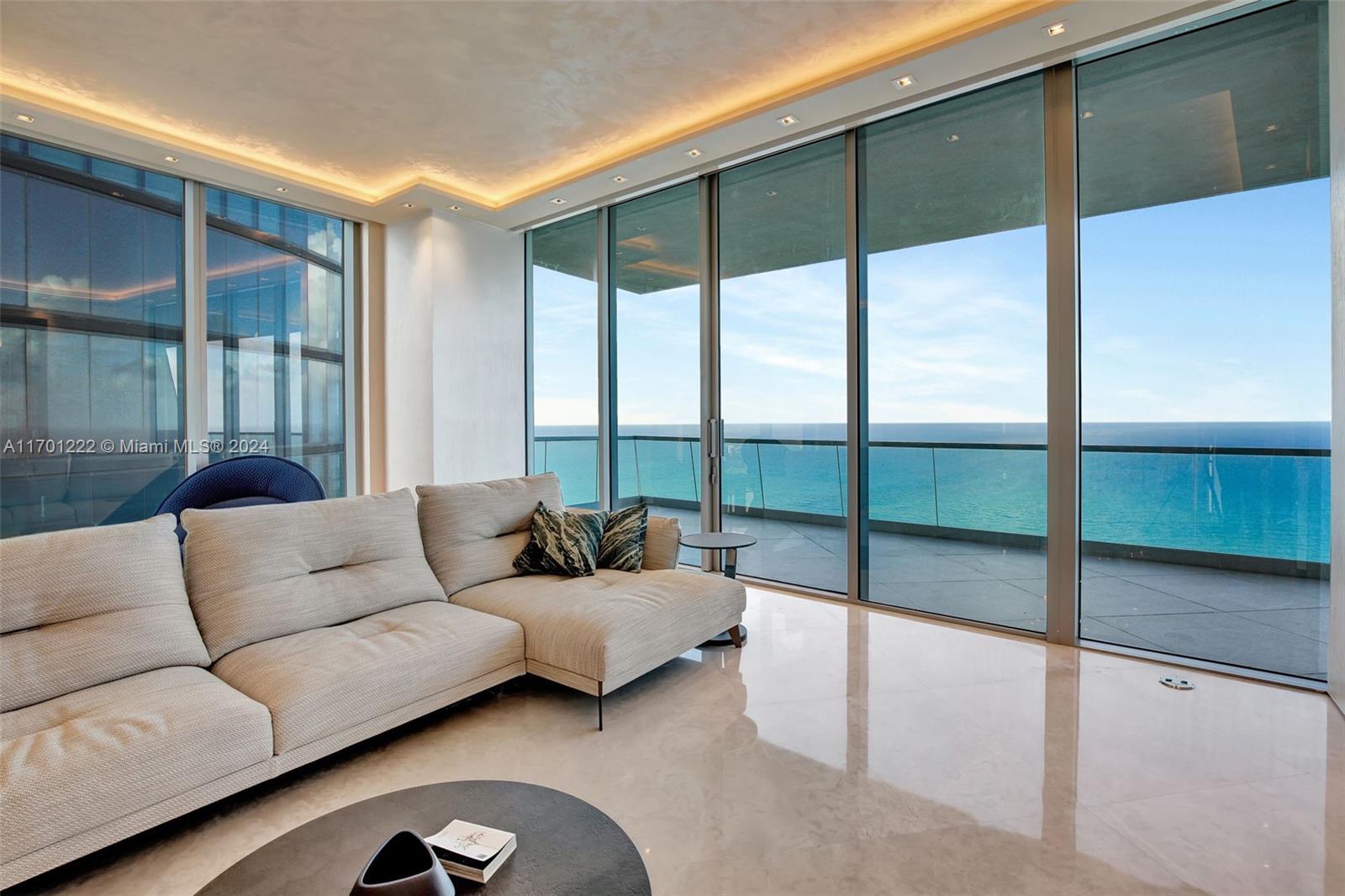 NORTH BISCAYNE BEACH AMEN - Residential