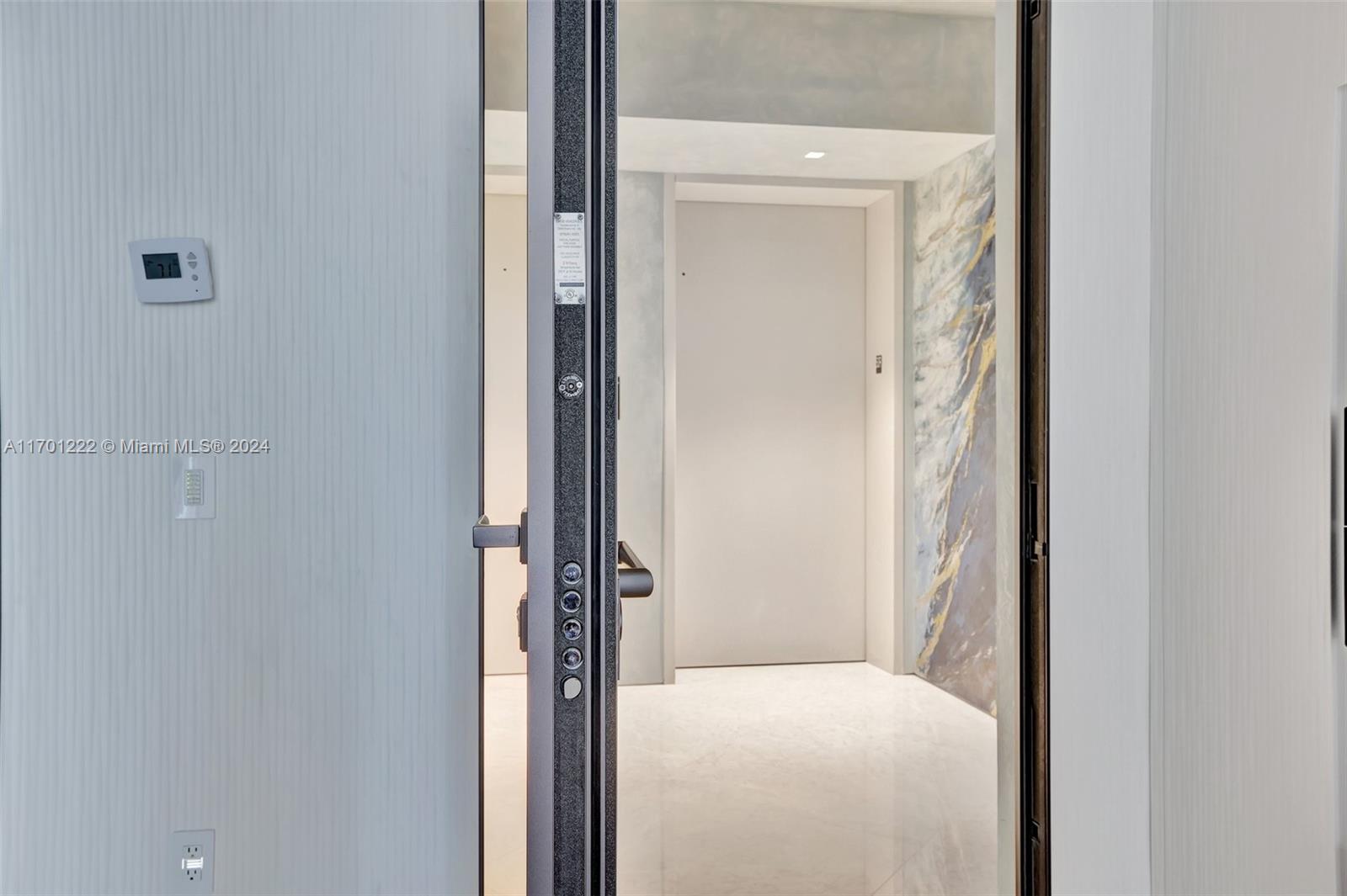 NORTH BISCAYNE BEACH AMEN - Residential