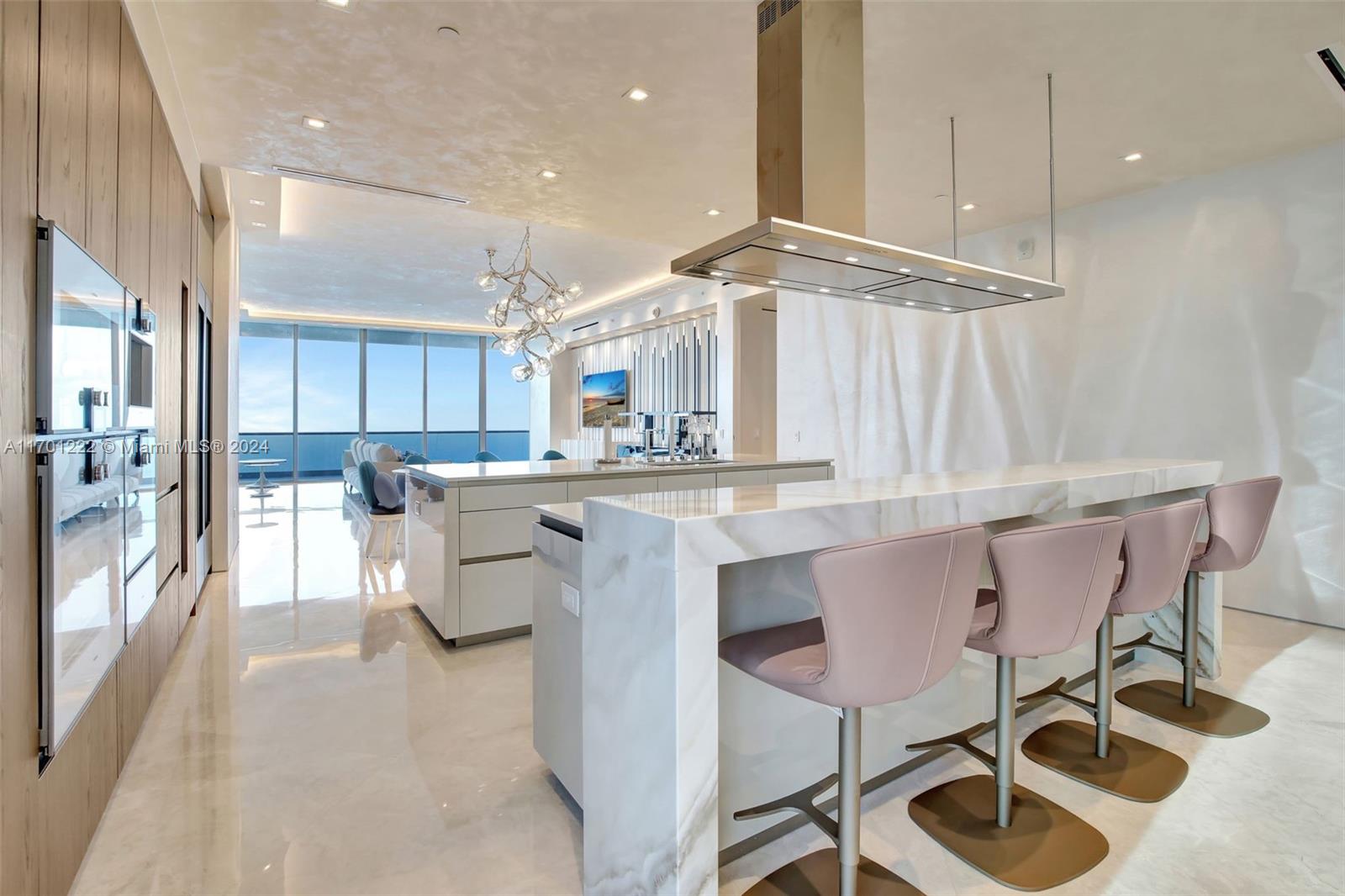 NORTH BISCAYNE BEACH AMEN - Residential