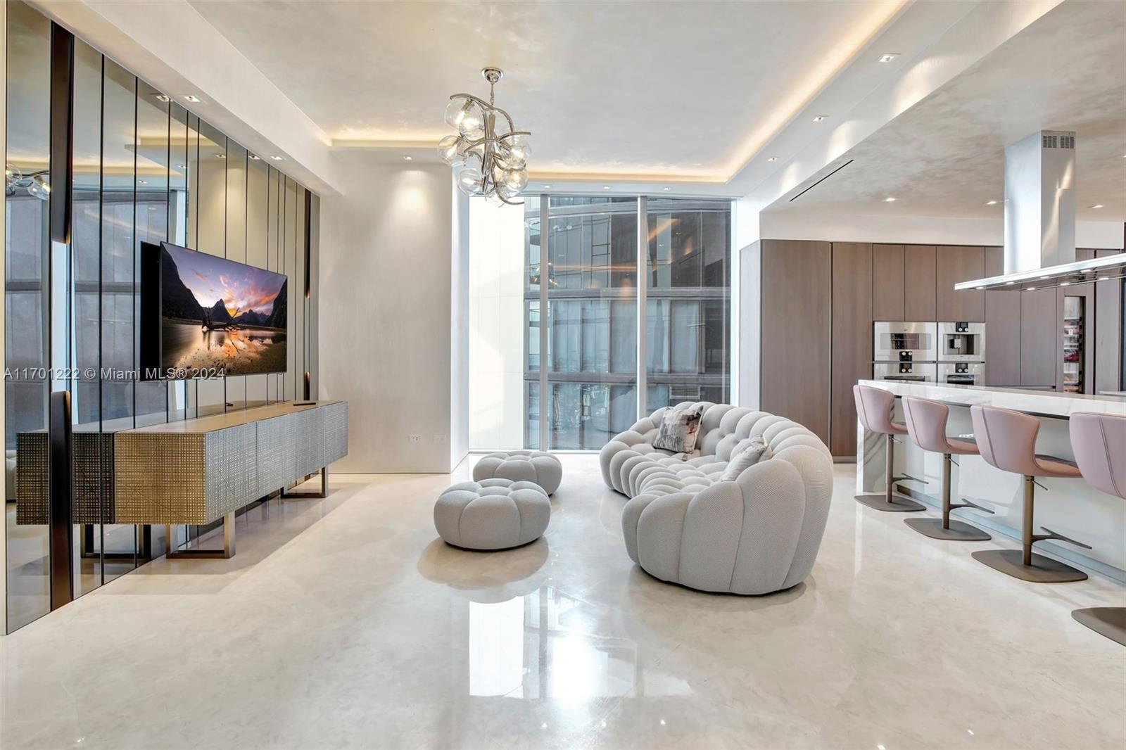 NORTH BISCAYNE BEACH AMEN - Residential