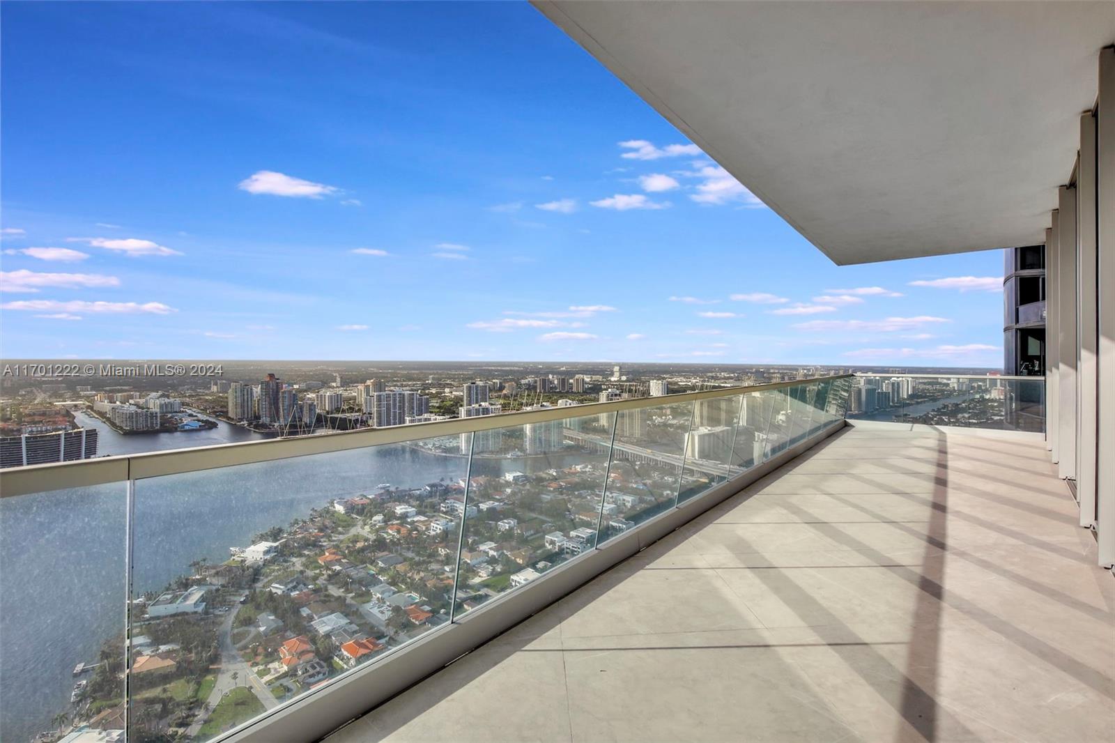 NORTH BISCAYNE BEACH AMEN - Residential