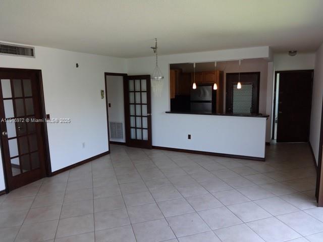 ALCAZAR CONDO - Residential