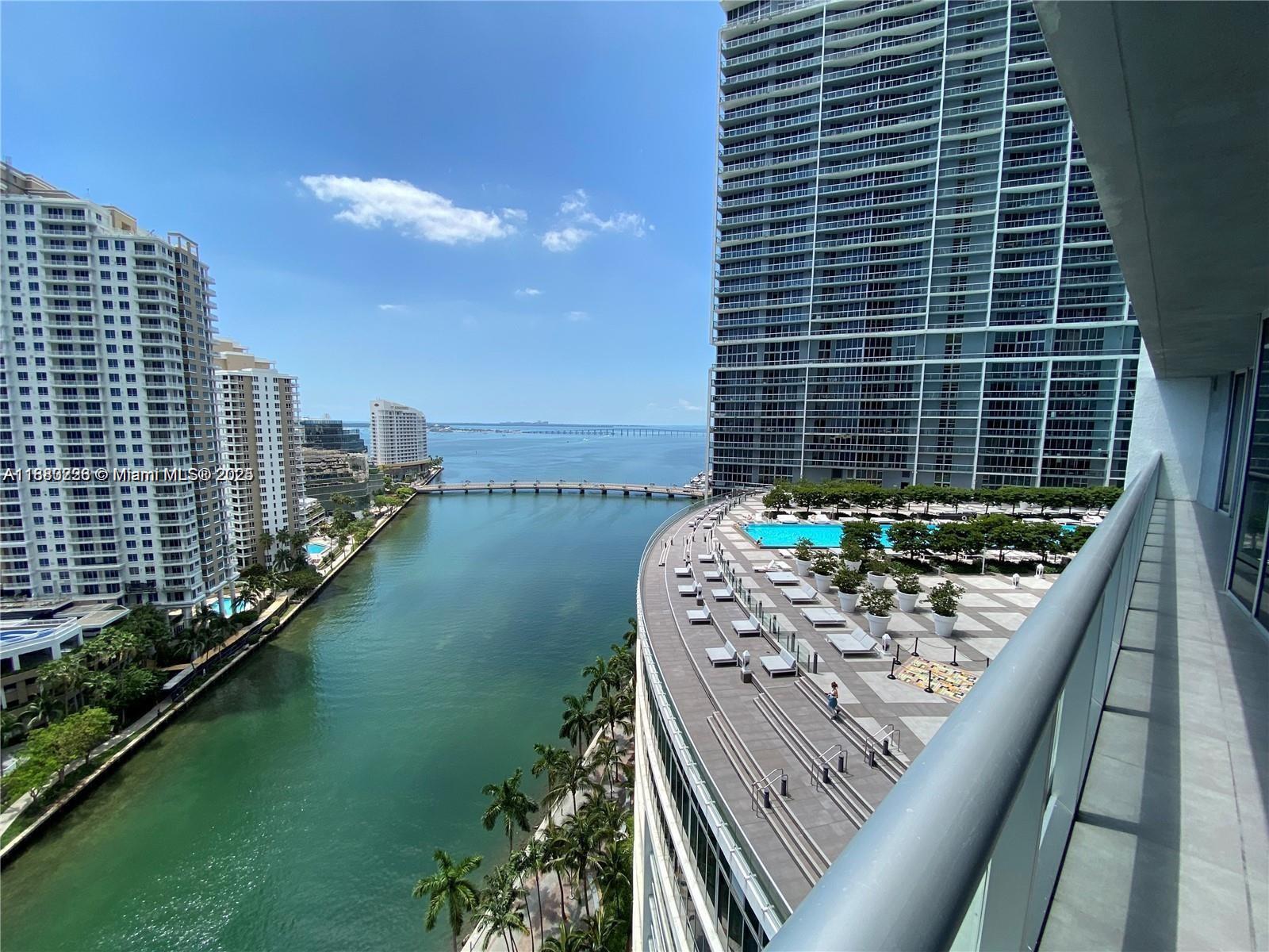 465 Brickell Ave 1801