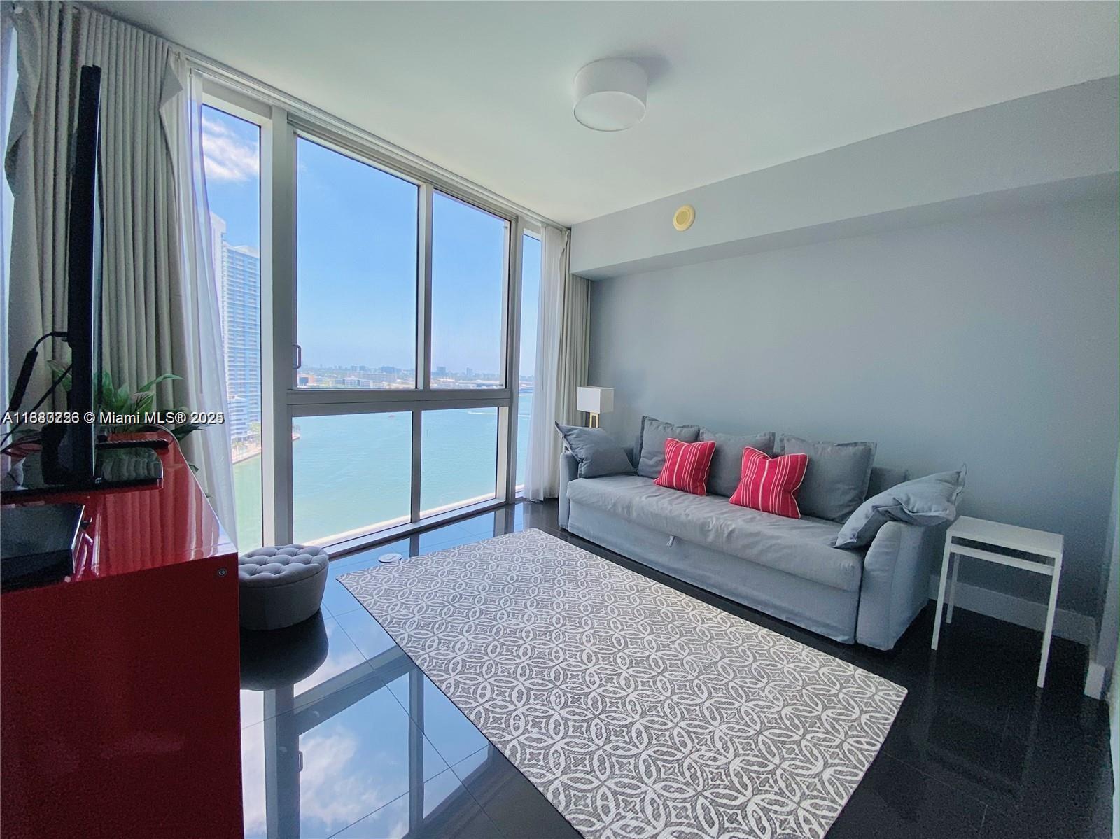 ICONBRICKELL CONDO NO 1 - Residential Lease