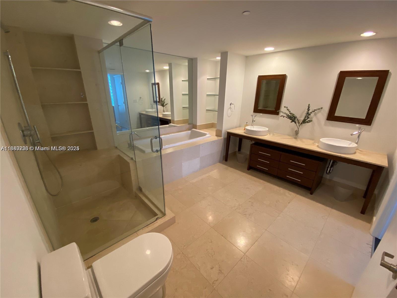 ICONBRICKELL CONDO NO 1 - Residential Lease