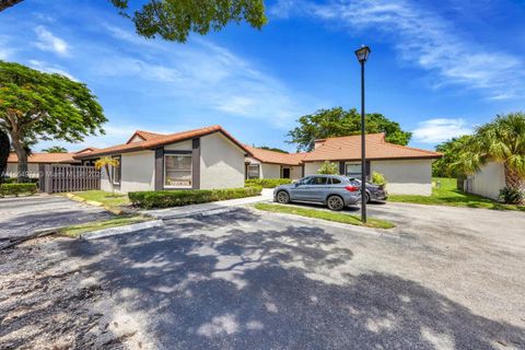 15225 SW 45th Ter F-49 Miami FL 33185