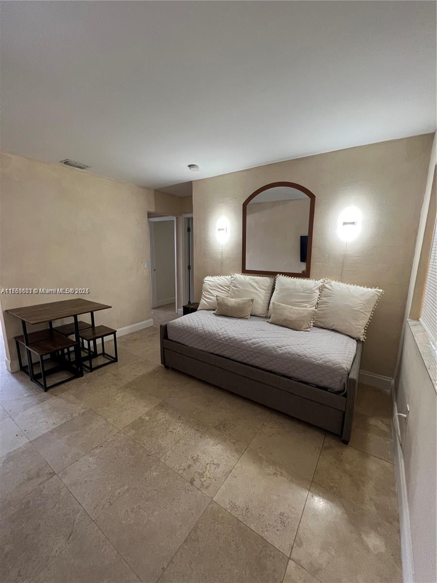 Rental Property at 680 Sw 10th St 7, Miami, Broward County, Florida - Bedrooms: 2 
Bathrooms: 1  - $2,600 MO.