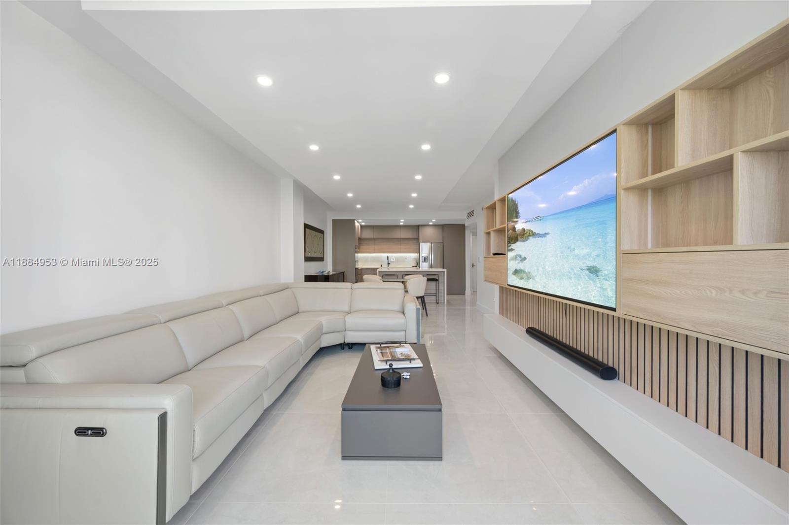 OCEAN RESERVE CONDO - Residential Lease