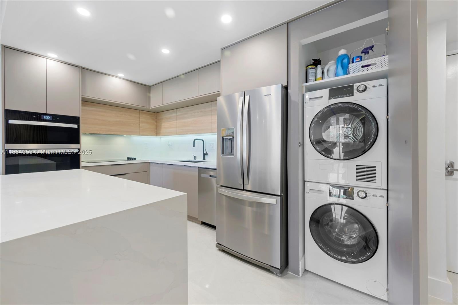 OCEAN RESERVE CONDO - Residential Lease