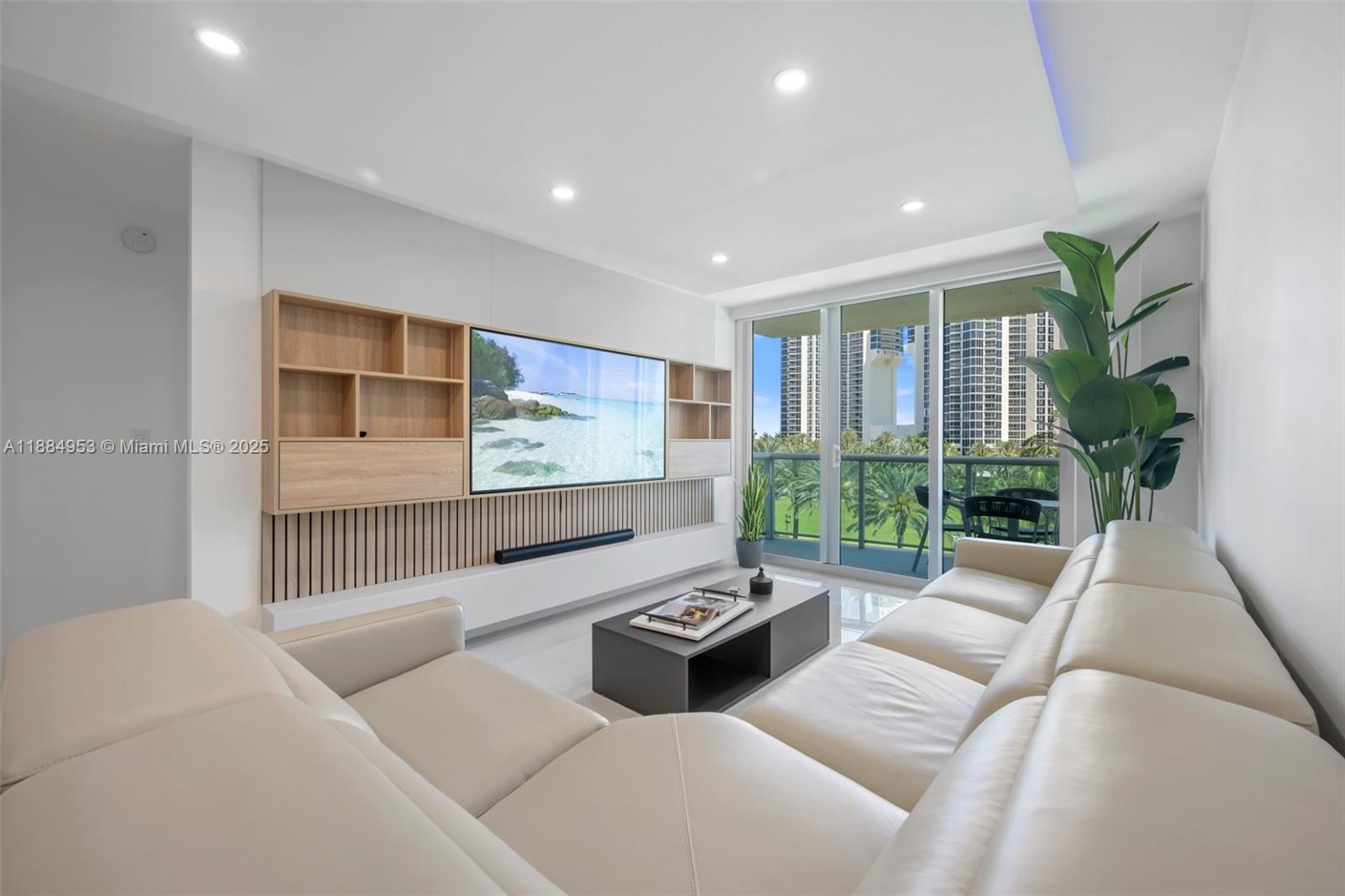 OCEAN RESERVE CONDO - Residential Lease