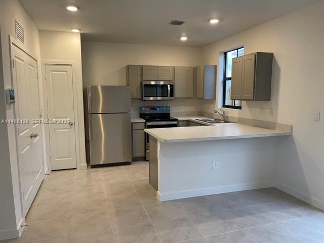 Palm Cay - Residential