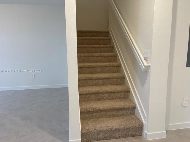 Palm Cay - Residential