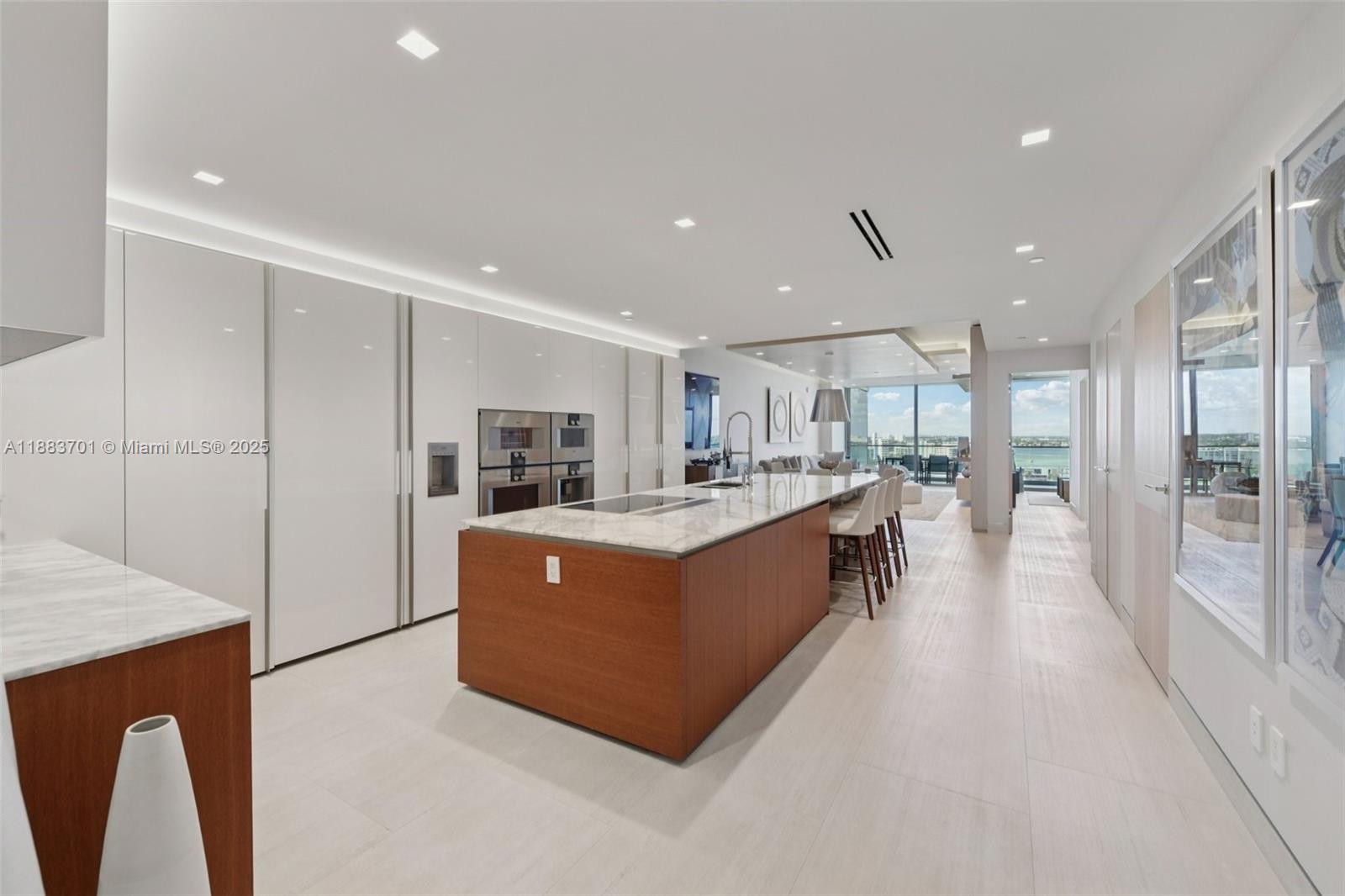 OCEANA BAL HARBOUR CONDO - Residential