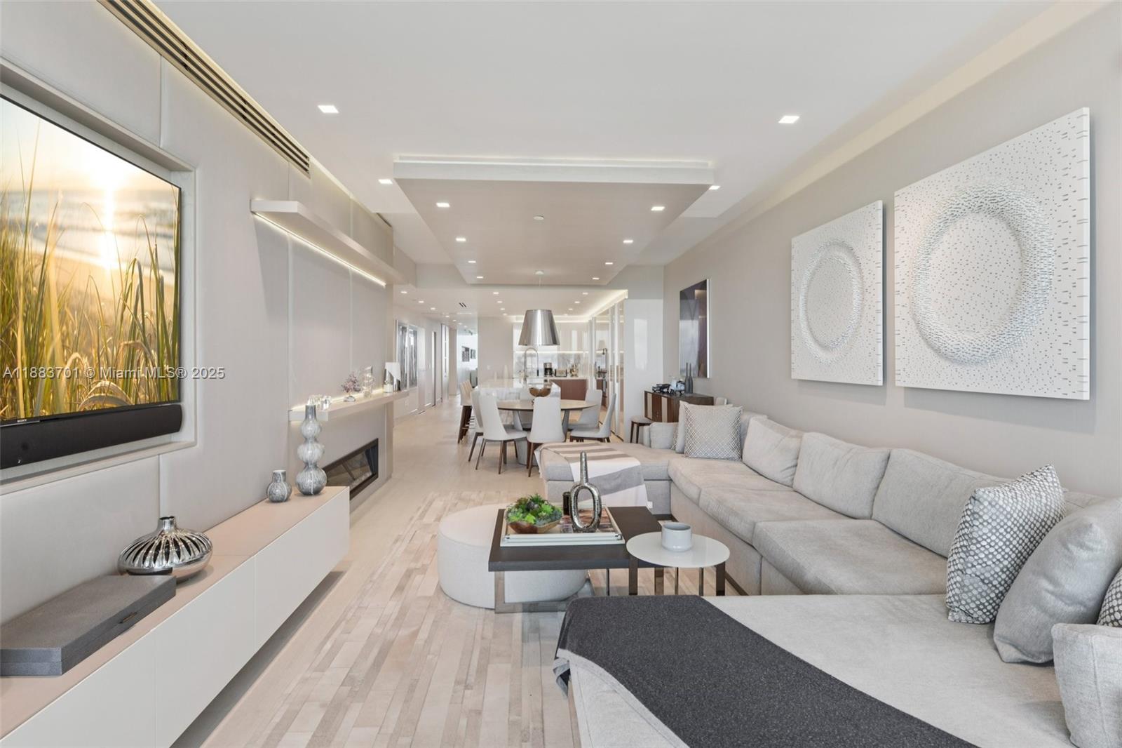 OCEANA BAL HARBOUR CONDO - Residential