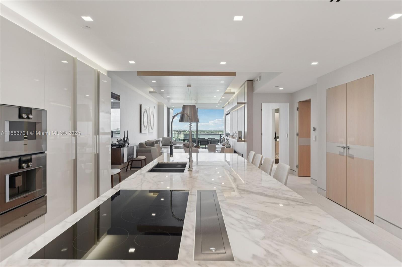 OCEANA BAL HARBOUR CONDO - Residential
