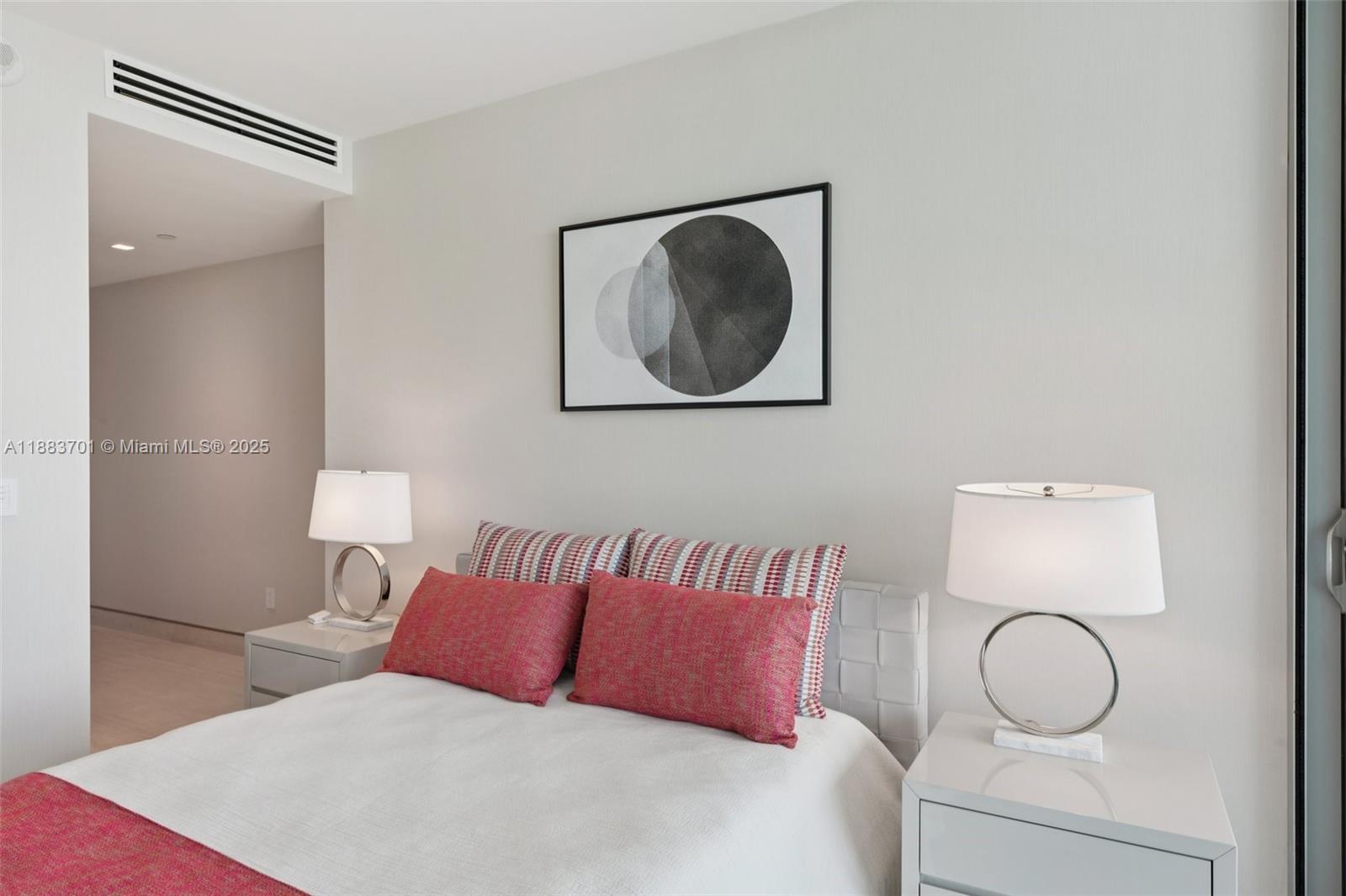 OCEANA BAL HARBOUR CONDO - Residential