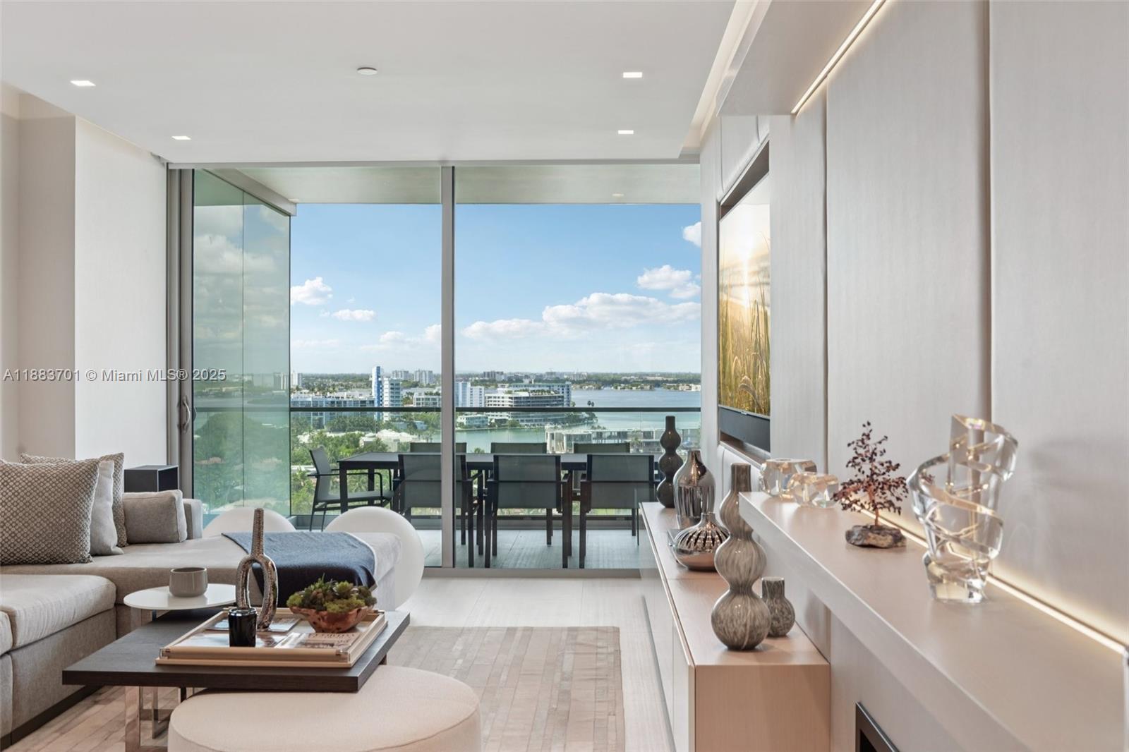 OCEANA BAL HARBOUR CONDO - Residential