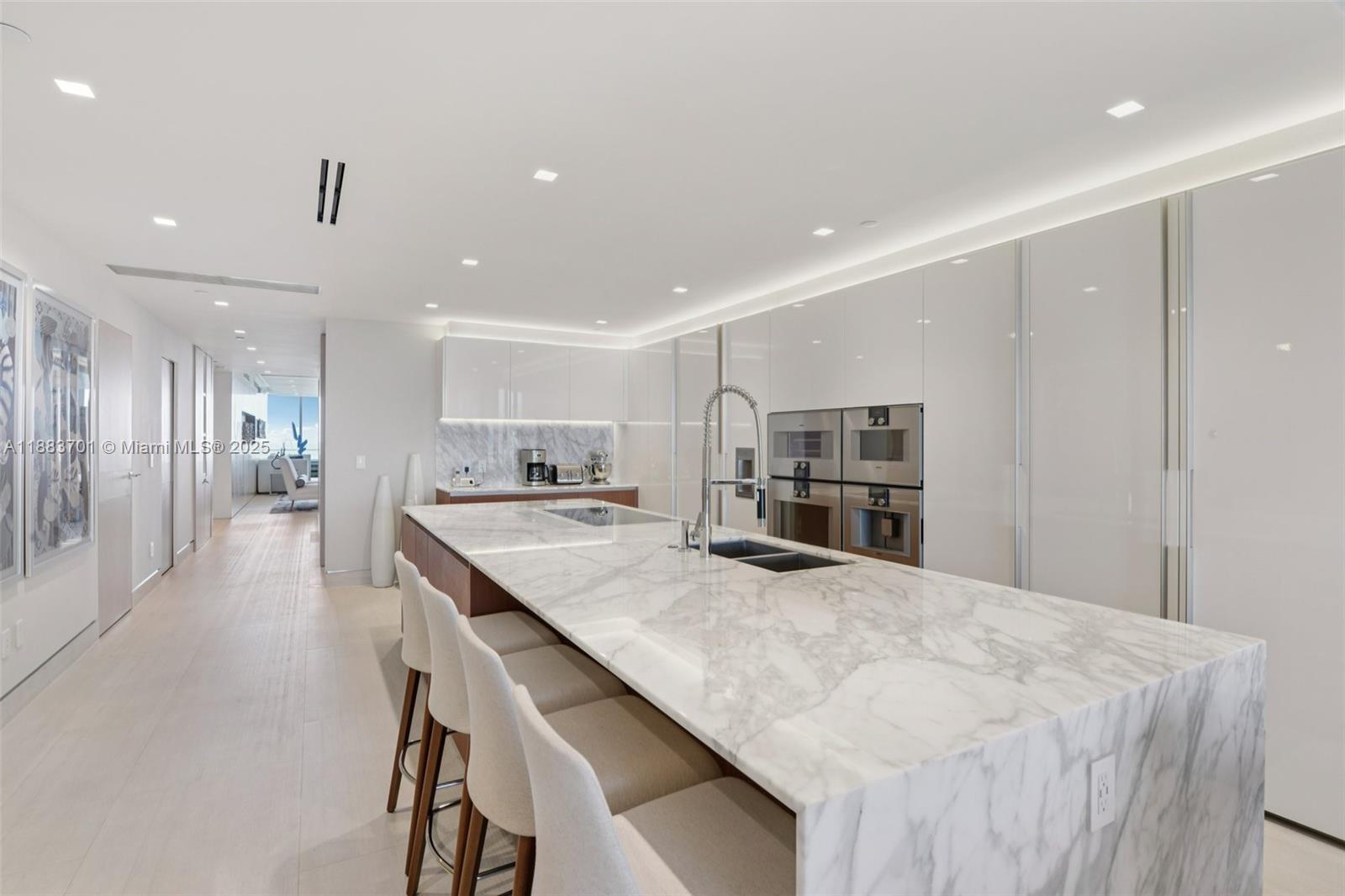 OCEANA BAL HARBOUR CONDO - Residential