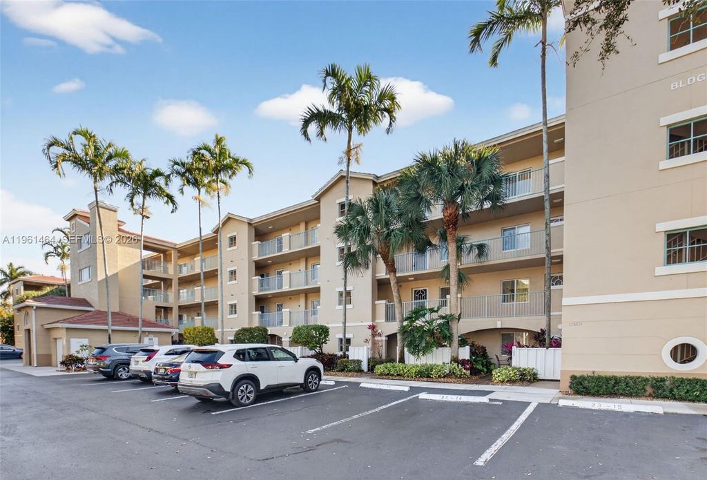 Photo of 12540 Majesty Cir #208, Boynton Beach, FL 33437 (MLS # A11961464)