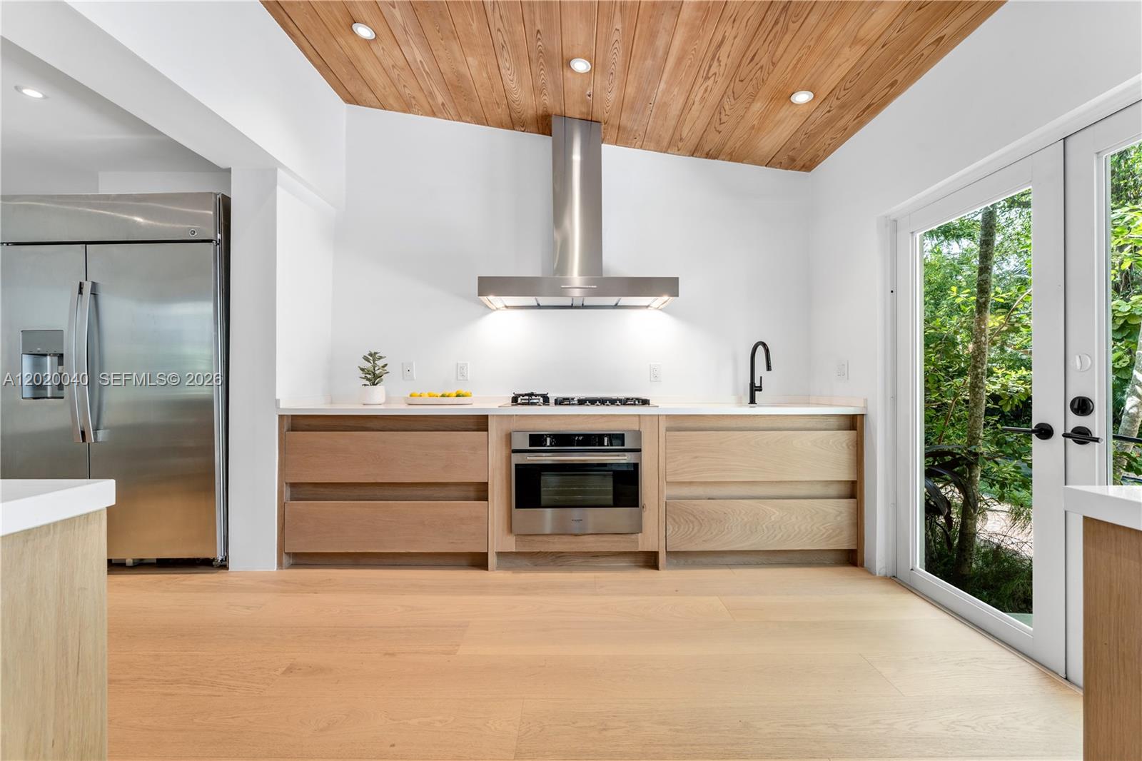 LA GORCE GOLF SUB - Residential