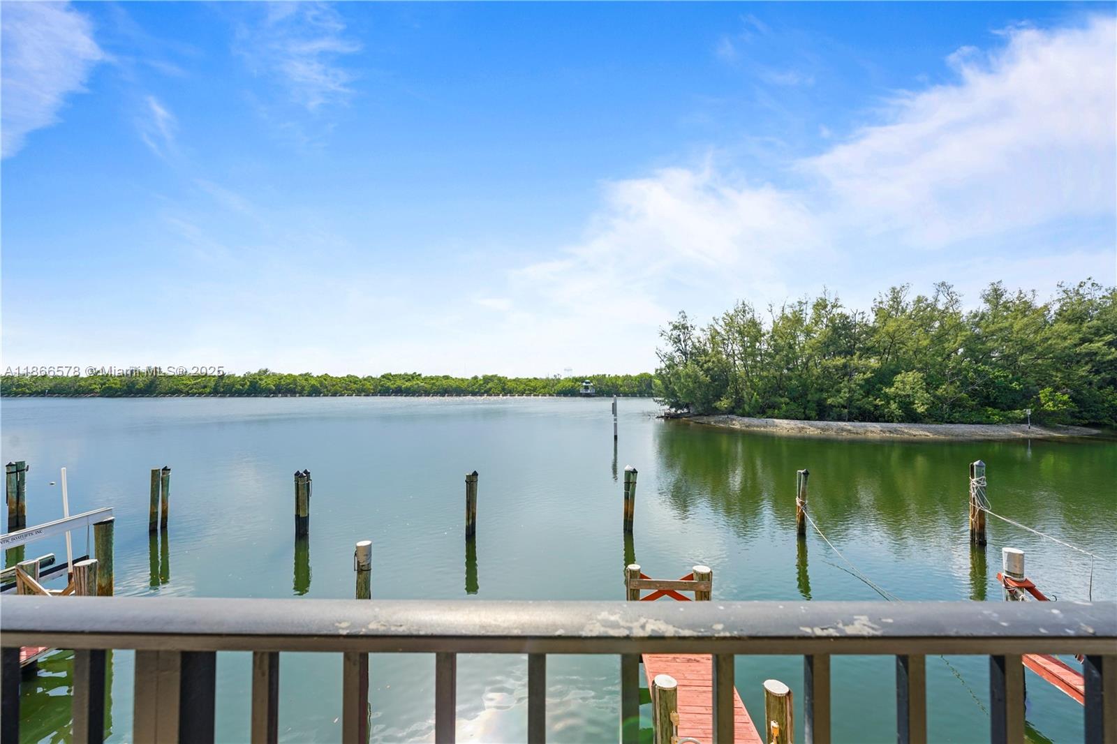 COASTAL LANDING CONDOMINI - Residential