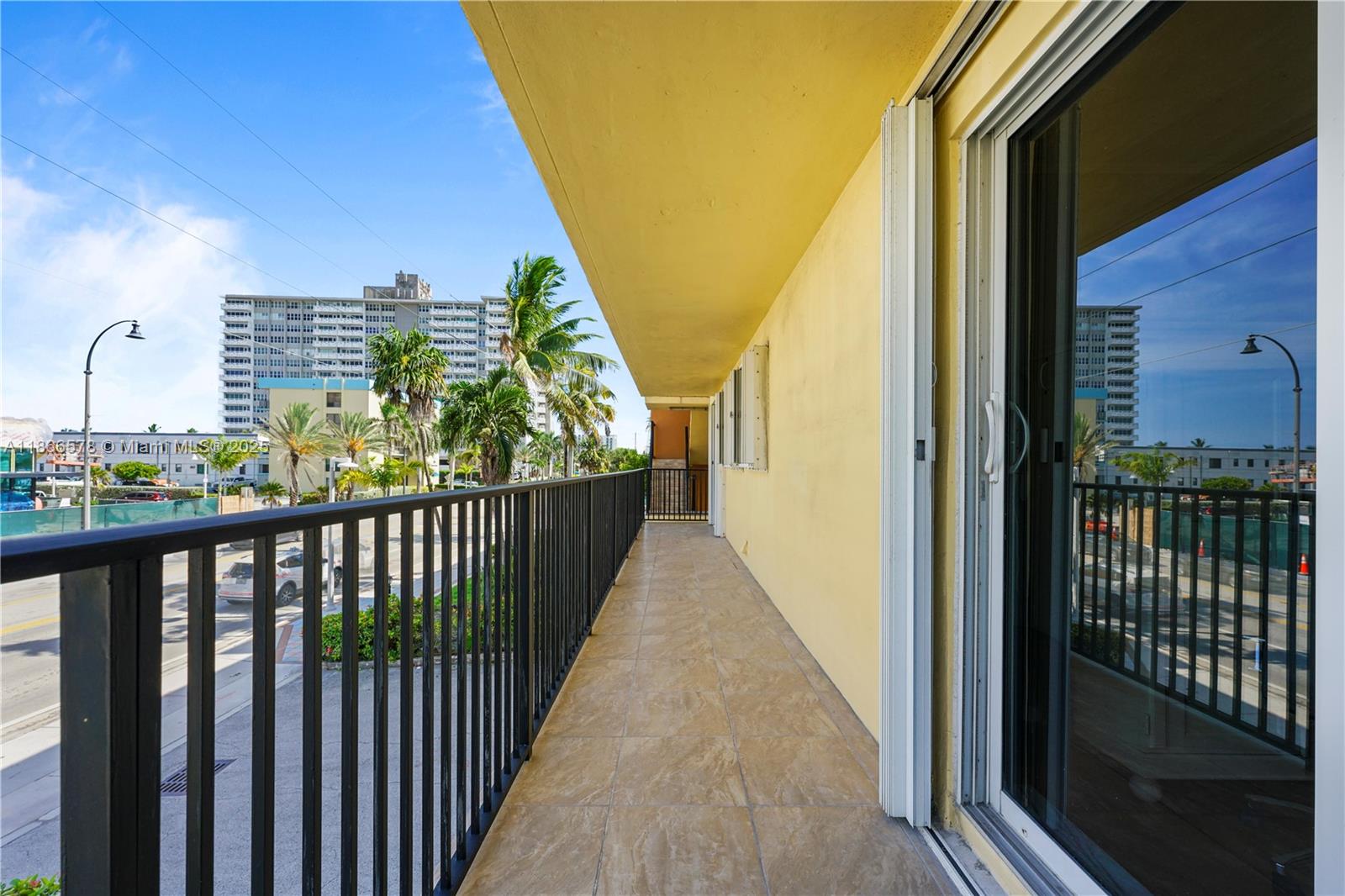 COASTAL LANDING CONDOMINI - Residential