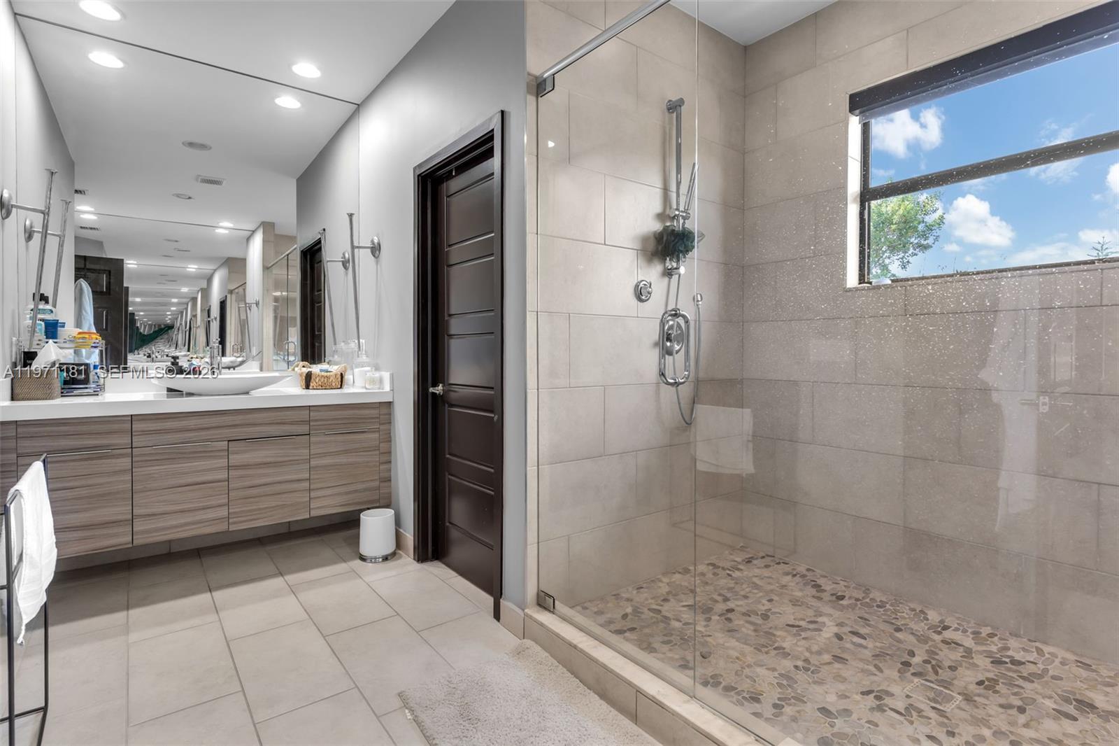 CRESTVIEW WEST - Residential Lease