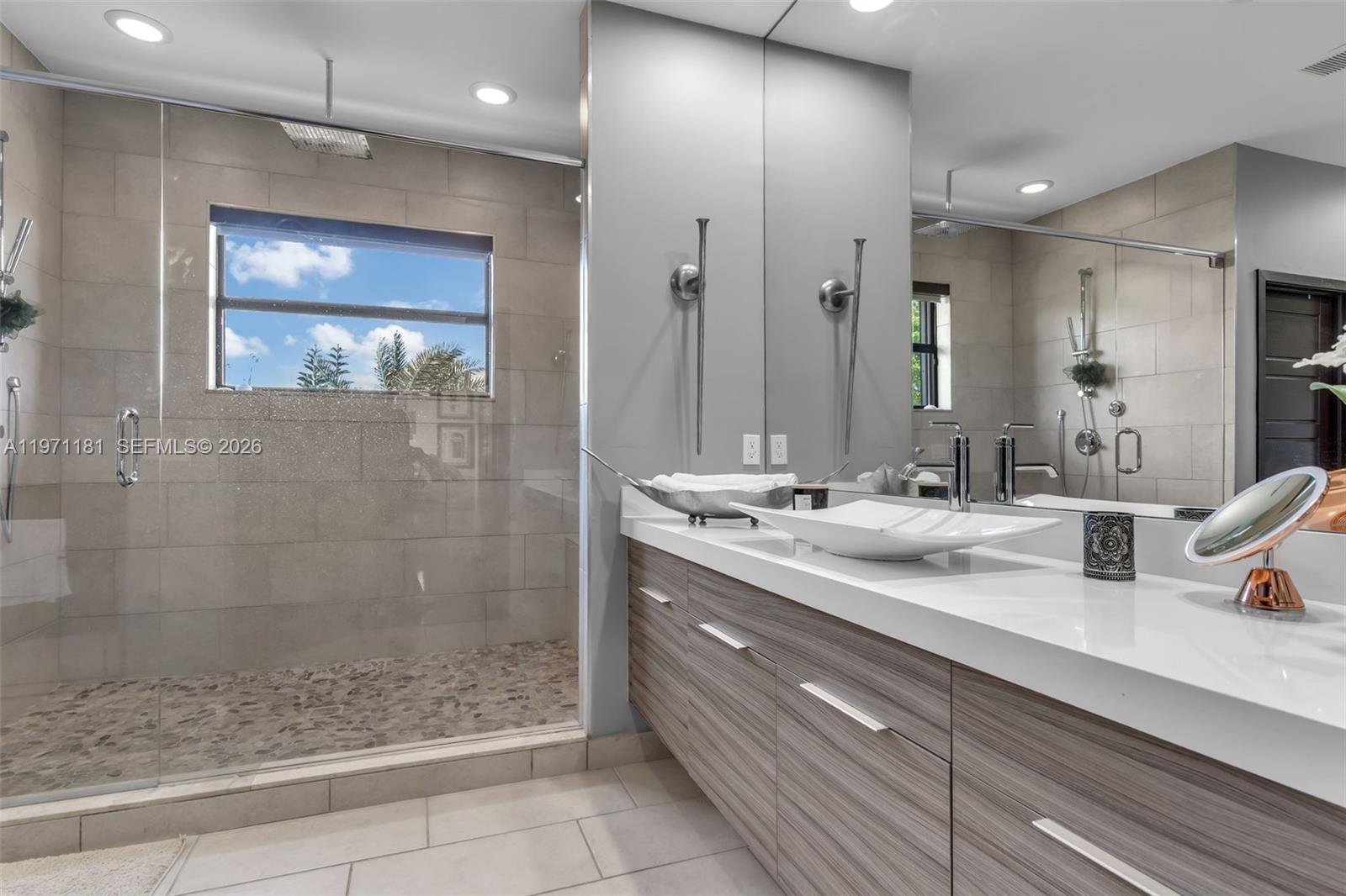 CRESTVIEW WEST - Residential Lease