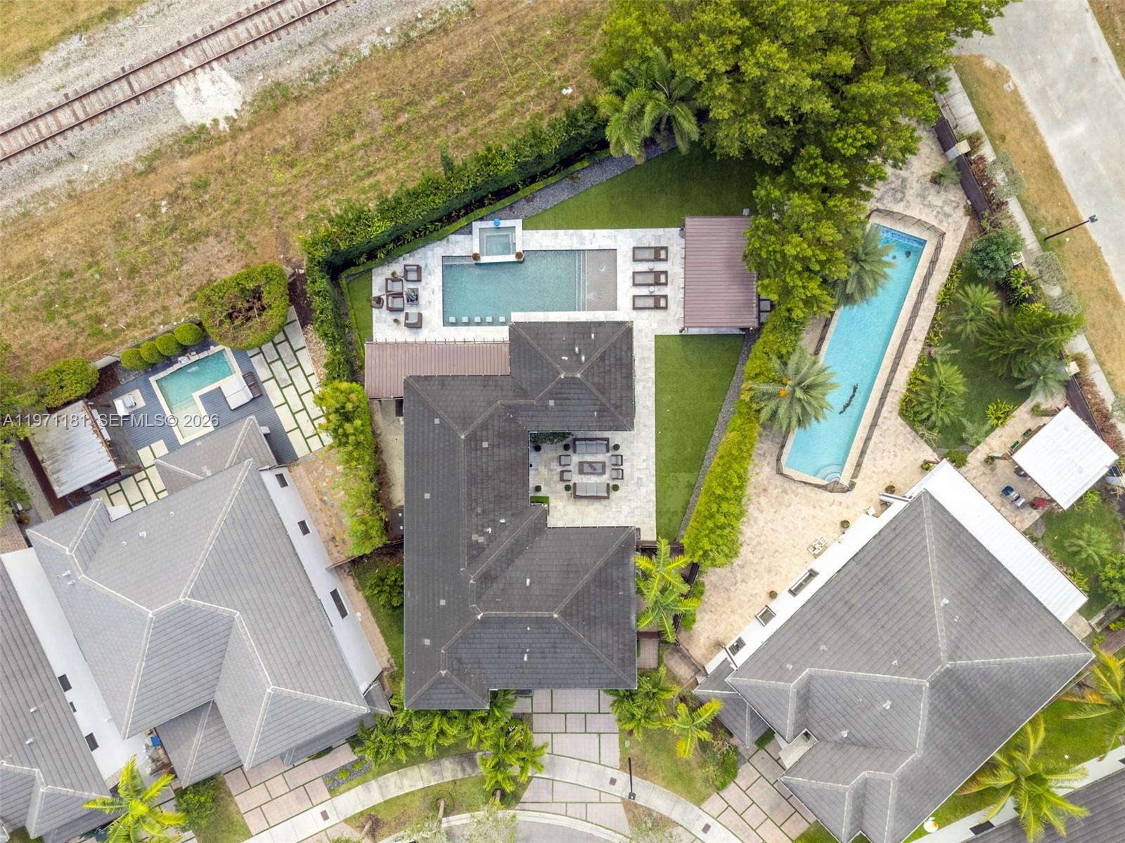 CRESTVIEW WEST - Residential Lease