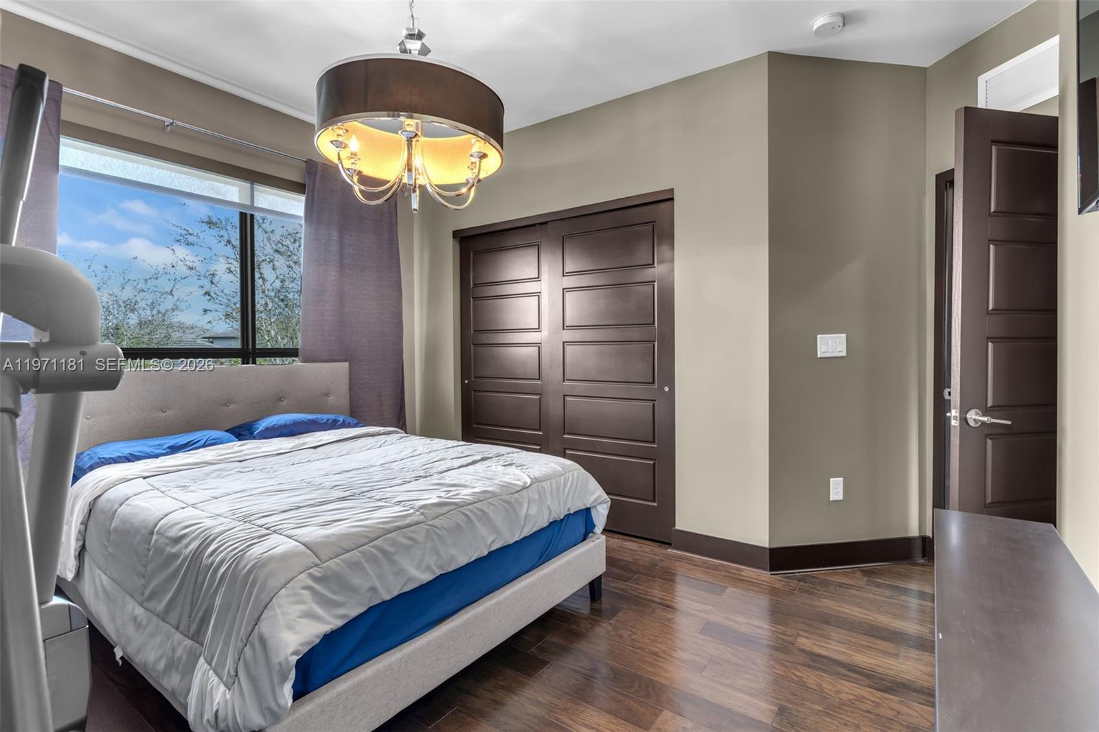 CRESTVIEW WEST - Residential Lease
