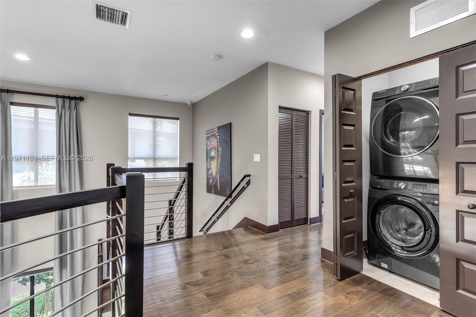 CRESTVIEW WEST - Residential Lease